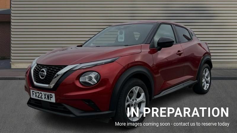 Used Nissan Juke N-Connecta 114 HP (83 kW) 2022 Red SUV