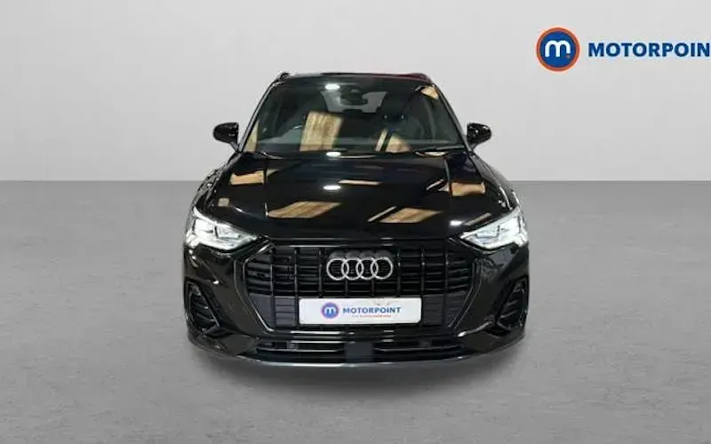 Używany Audi Q3 Black Edition 150 KM (110 kW) 2023 SUV