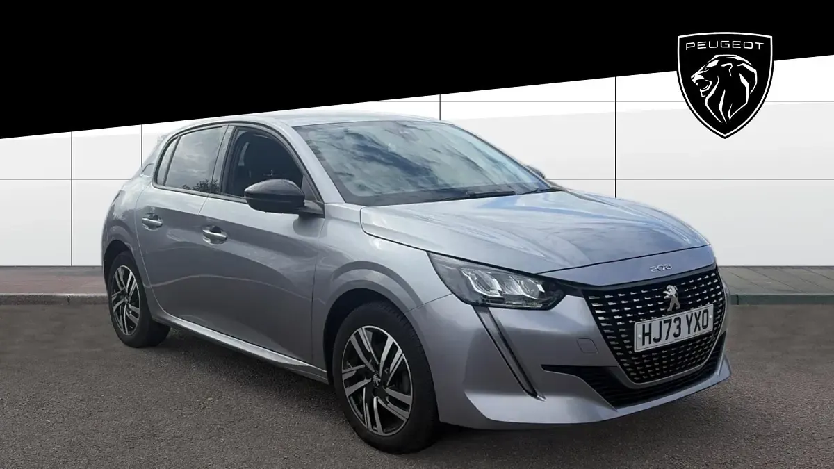 Gebraucht Peugeot 208 Allure+ 102 PS (75 kW) 2023 Kleinwagen