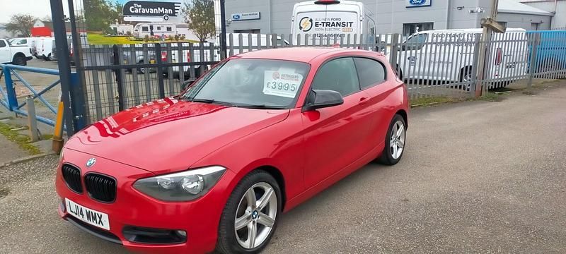 Used BMW 116 Sport Line 2014 Red Hatchback