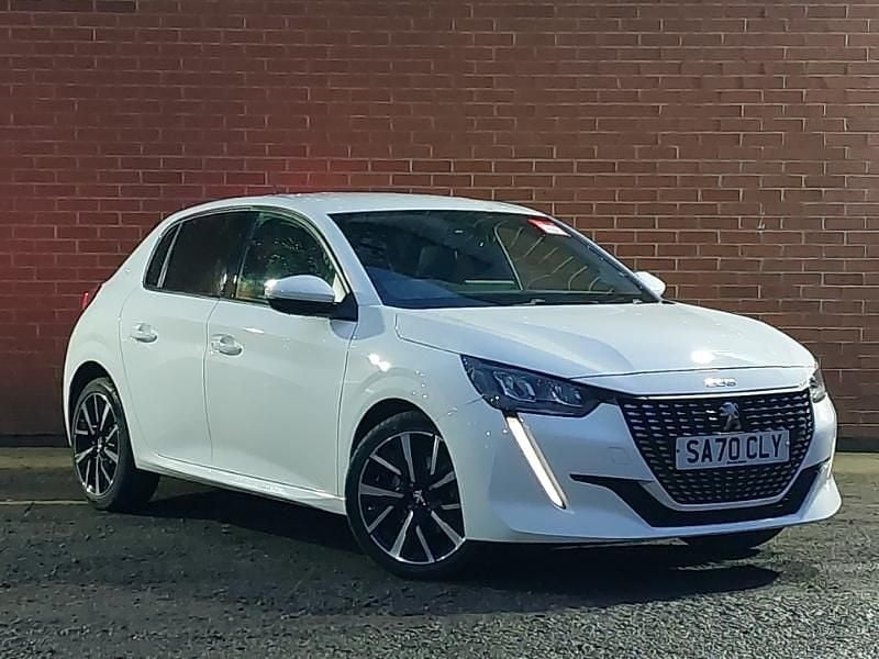 Used Peugeot 208 Allure Premium 100 HP (73 kW) 2020 White Hatchback