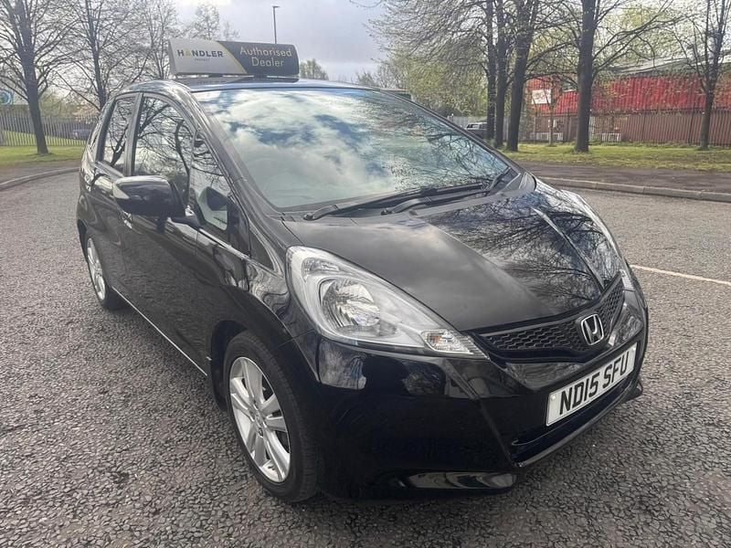 Used Honda Jazz ES 2015 Black Hatchback