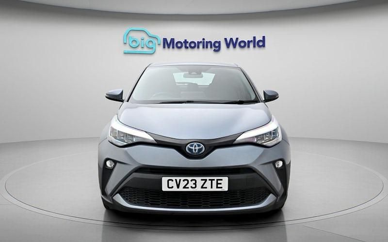 Used Toyota C-HR 122 HP (89 kW) 2023 SUV