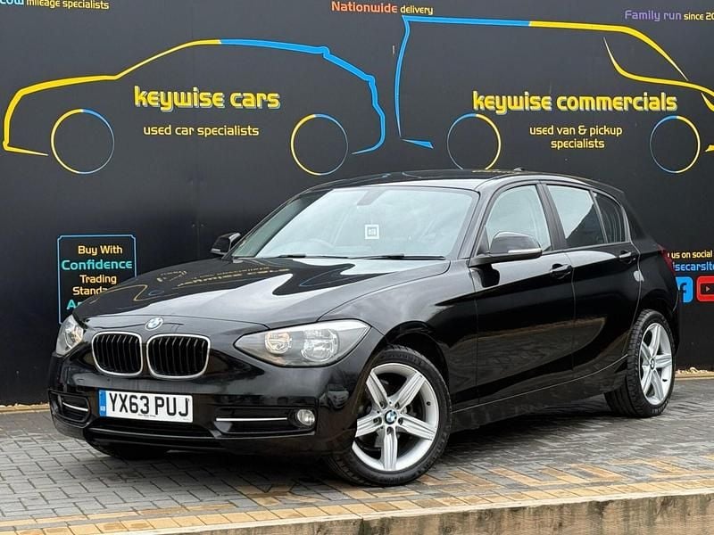 Usado BMW 118 Sport Line 2013 Preto Citadino
