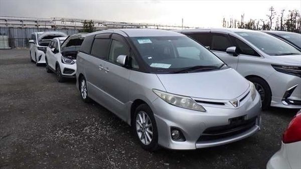 Silver Used 2012 Toyota Estima MPV | £8,995 (Good price) - Image 1/1