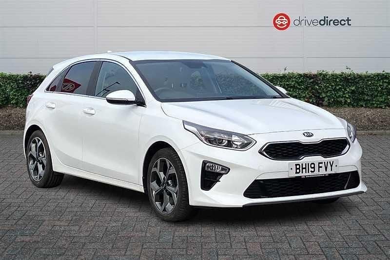 Used Kia Ceed 140 HP (102 kW) 2019 White Hatchback