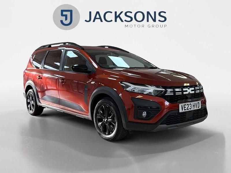 Used Dacia Jogger Extreme 110 HP (80 kW) 2023 Brown MPV