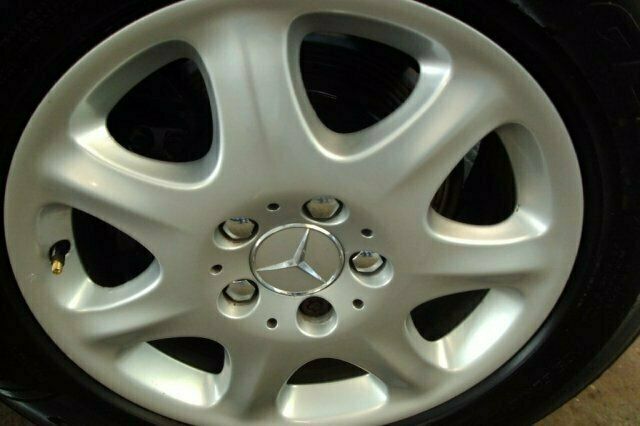 Used Mercedes S320 221 HP (162 kW) 2001 Sedan