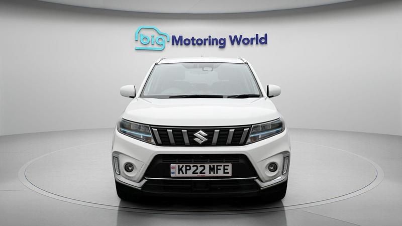 Used Suzuki Vitara SZ-T 129 HP (94 kW) 2022 White SUV