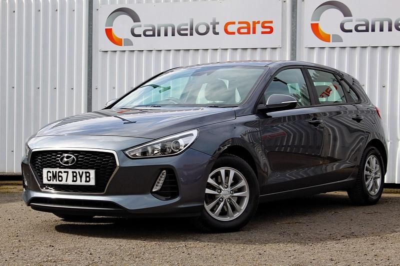 Used Hyundai i30 120 HP (88 kW) 2018 Grey Hatchback