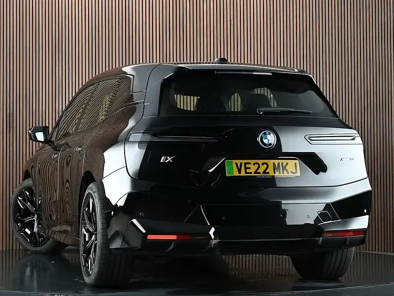 Used BMW iX M Sport 384 kW (523 HP) 2022 Black SUV