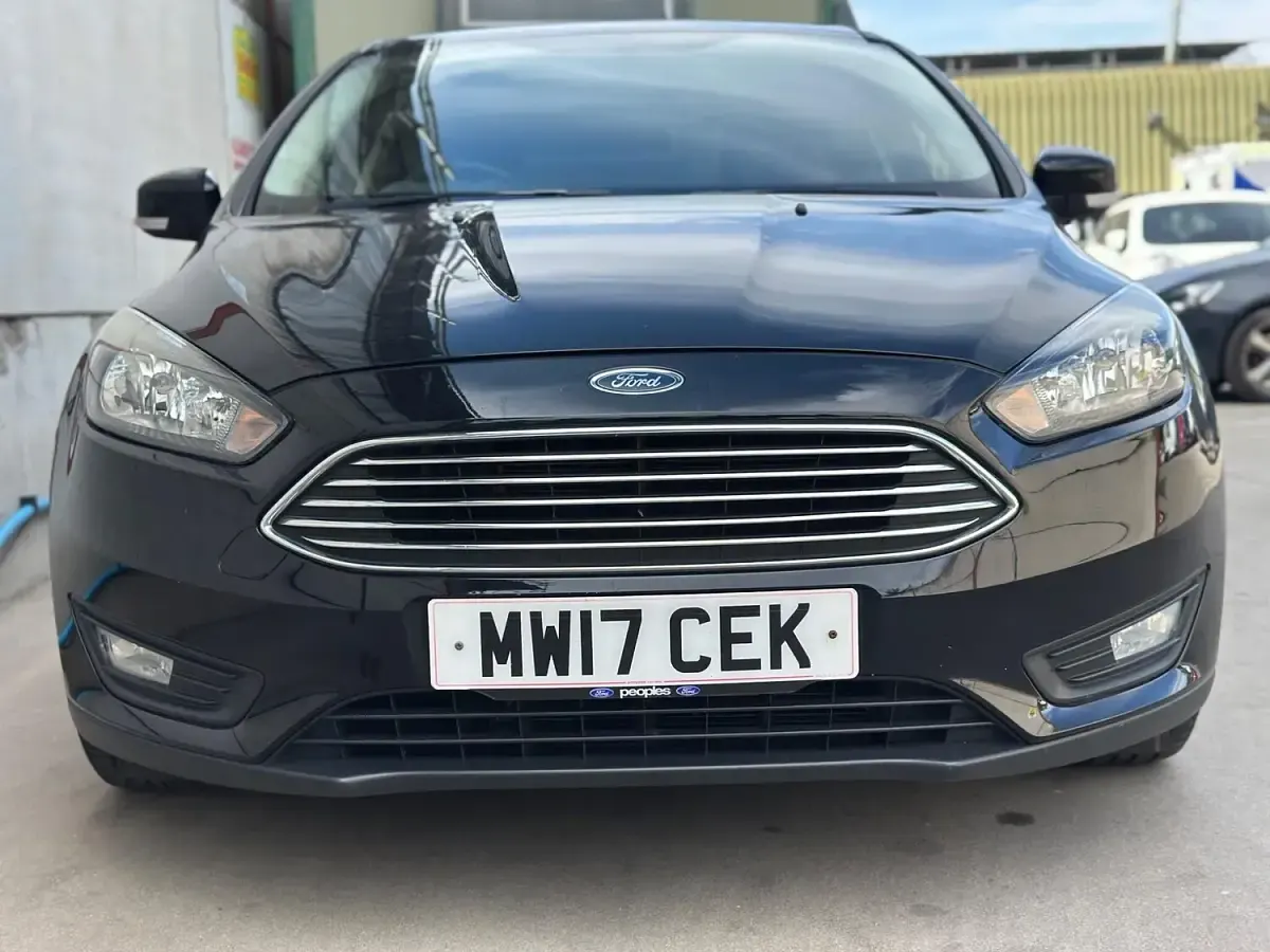 Used Ford Focus Zetec 2017 Black Hatchback