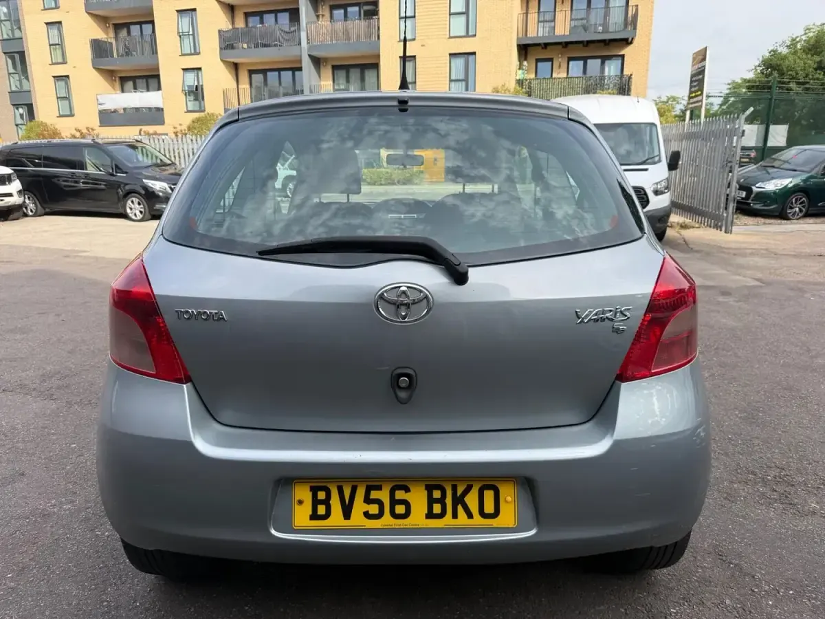 Used Toyota Yaris T3 2006 Silver Hatchback