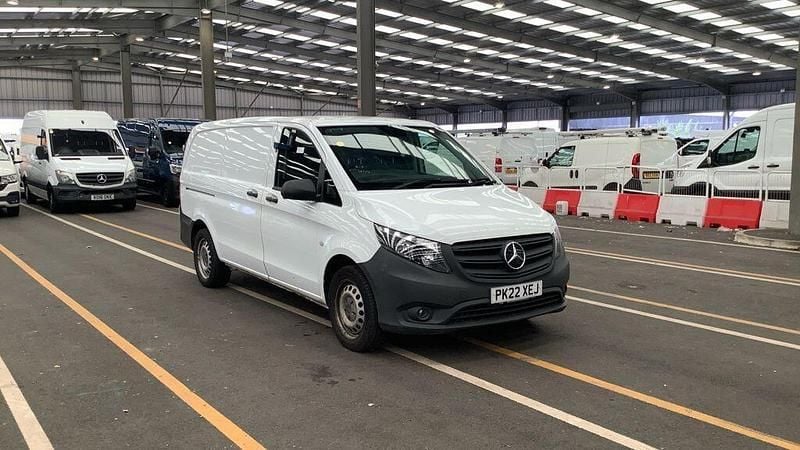 White Used 2022 Mercedes Vito Progressive MPV | £14,990 (Super price) - Image 1/4