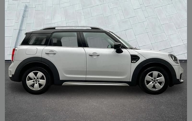 Used Mini Cooper Countryman Classic 134 HP (98 kW) 2019 White SUV