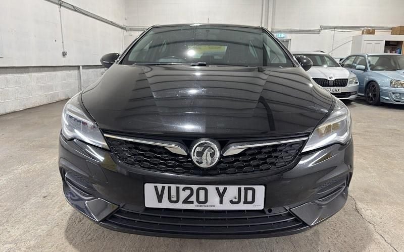 Used Vauxhall Astra Business Edition 110 HP (80 kW) 2021 Hatchback