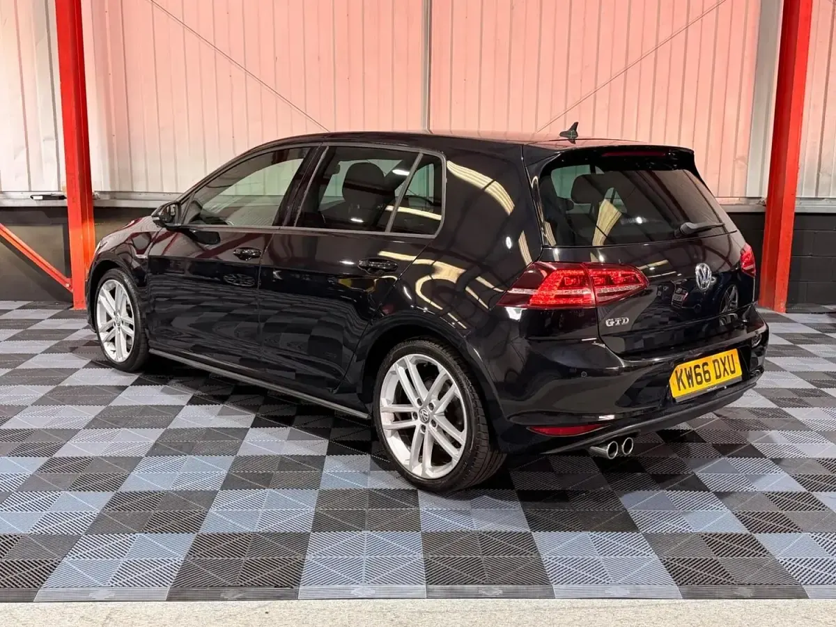 Used VW Golf VII GTD 2016 Black Hatchback