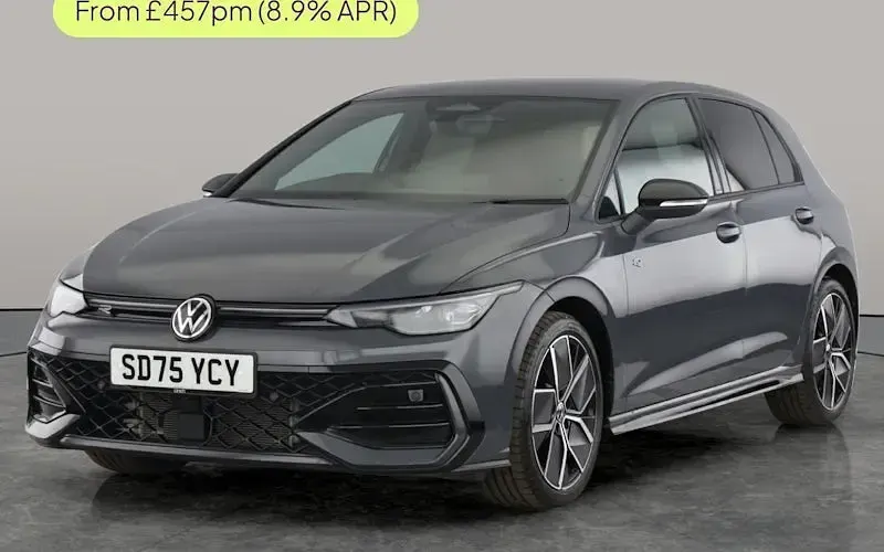 Usado VW Golf VIII Black Edition 150 HP (110 kW) 2026 Citadino