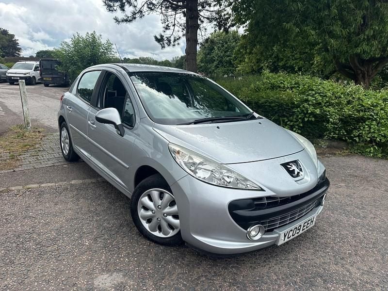 Silver Used 2009 Peugeot 207 Sport Hatchback | £1,995 (Fair price) - Image 1/4