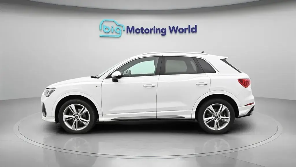 Usado Audi Q3 S-Line 150 HP (110 kW) 2020 Branco SUV