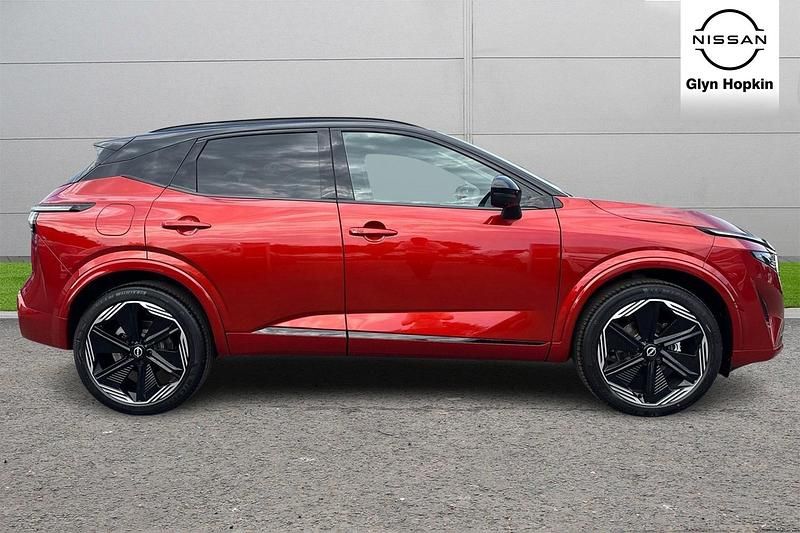 New Nissan Qashqai 140 HP (102 kW) 2025 Red SUV