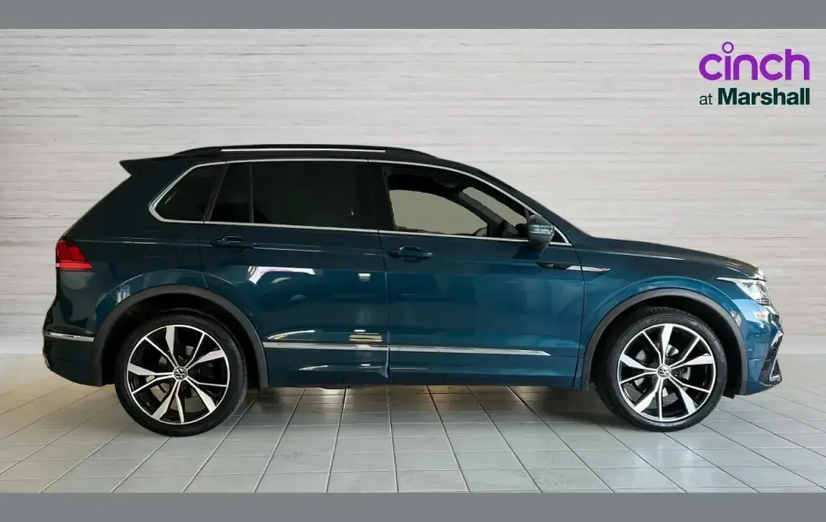 Used VW Tiguan R-line 150 HP (110 kW) 2022 Blue SUV