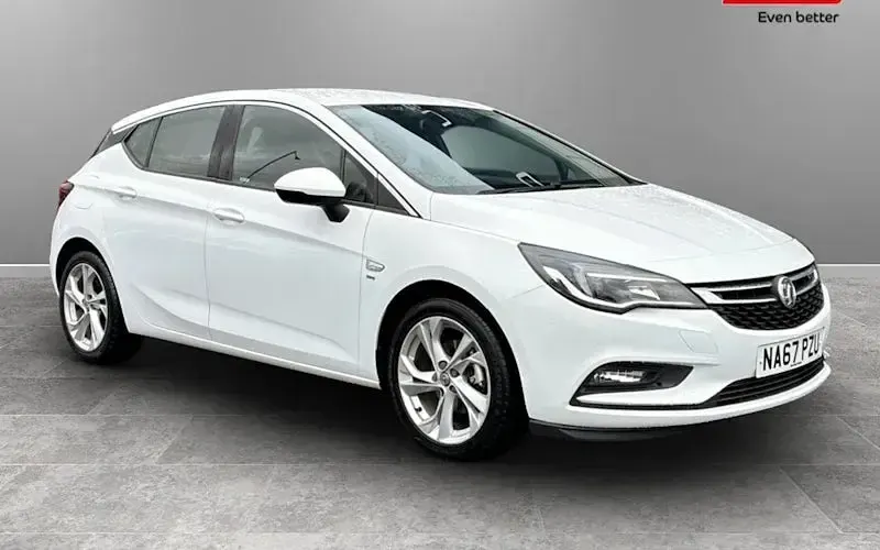 Used Vauxhall Astra SRi 105 HP (77 kW) 2019 Hatchback