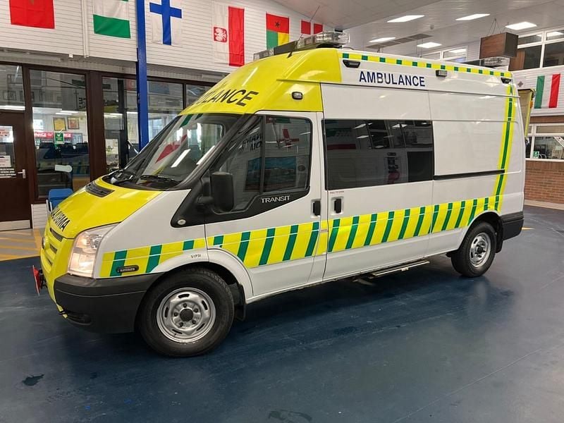 Used Ford Transit 125 HP (91 kW) 2014 White