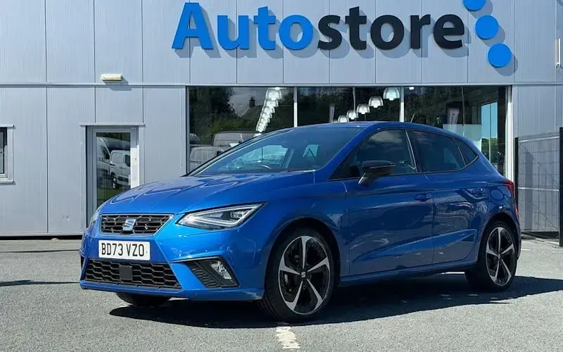 Used Seat Ibiza FR Sport 95 HP (69 kW) 2025 Hatchback