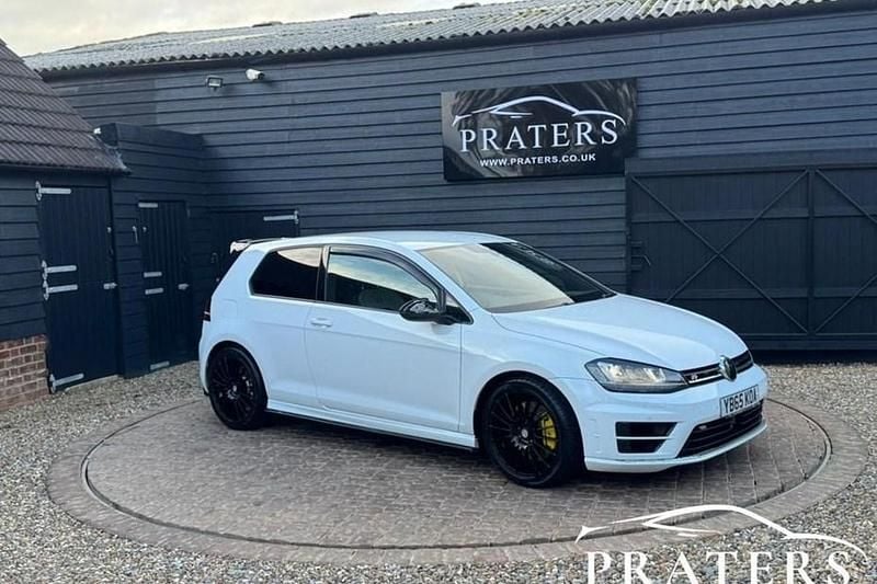 Used VW Golf VII R 300 HP (220 kW) 2015 White Hatchback