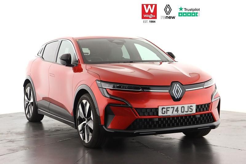 Red Used 2024 Renault Megane E-Tech Komfort Hatchback | £21,995 (Fair price) - Image 1/4