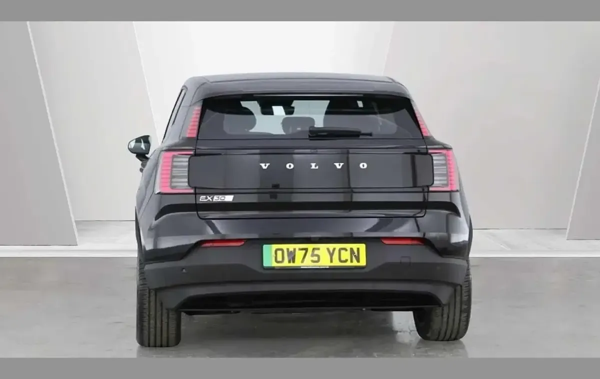 New Volvo EX30 Performance 310 kW (422 HP) 2025 Black SUV