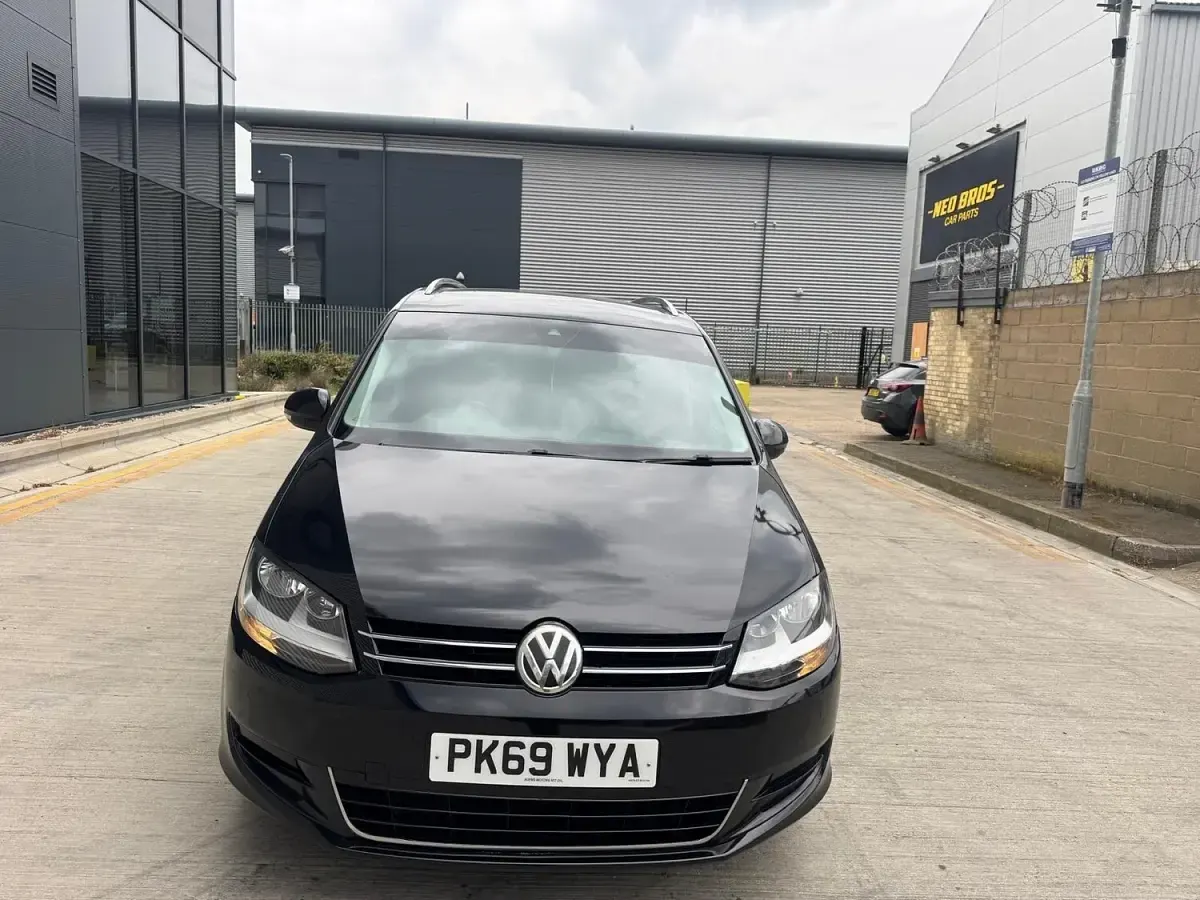 Used VW Sharan SE 150 HP (110 kW) 2019 Black MPV