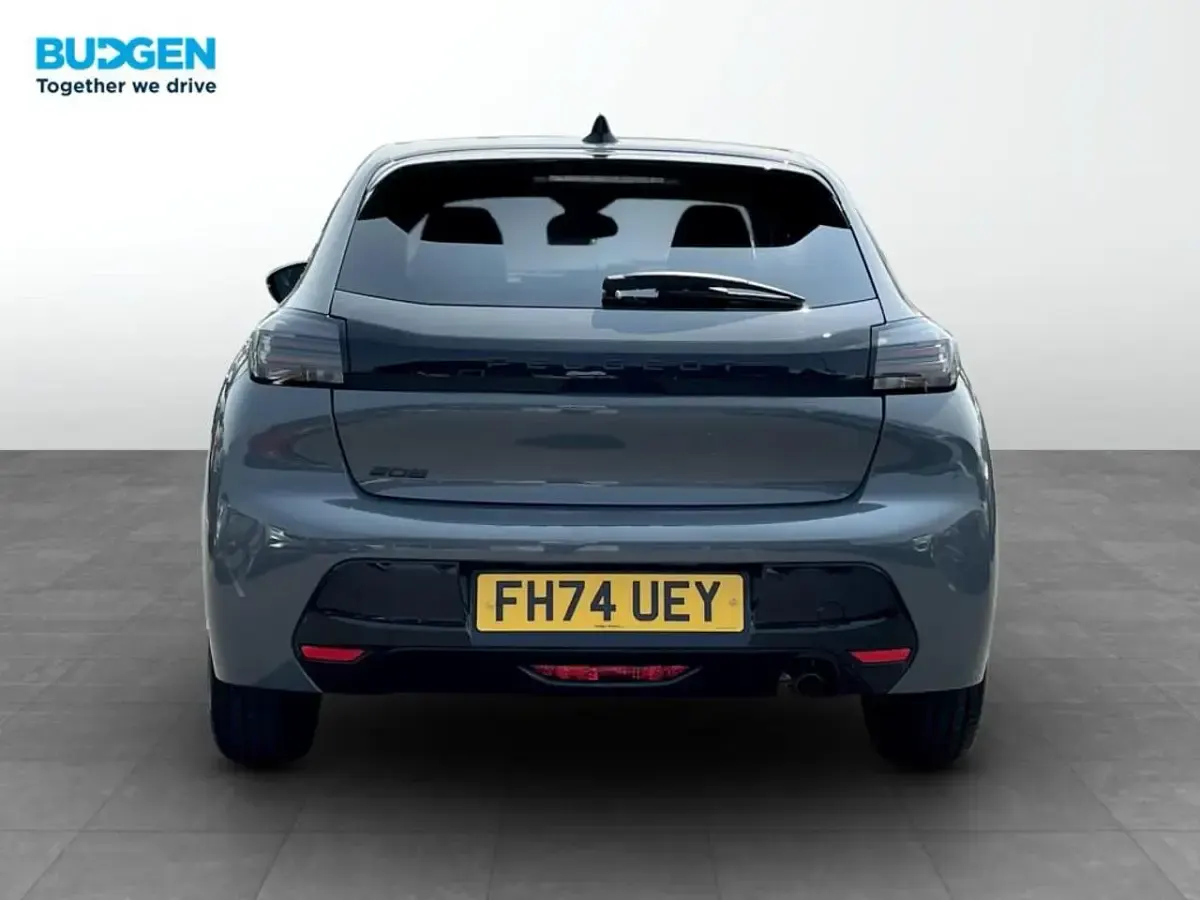 Used Peugeot 208 Allure 99 HP (72 kW) 2025 Grey Hatchback