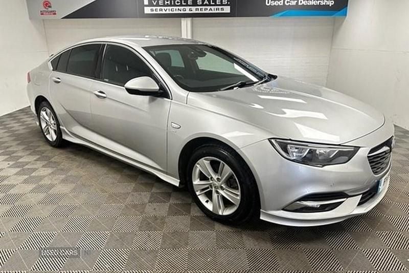 Used 2017 Vauxhall Insignia Sport | £8,495 (A bit pricey) - Image 1/1