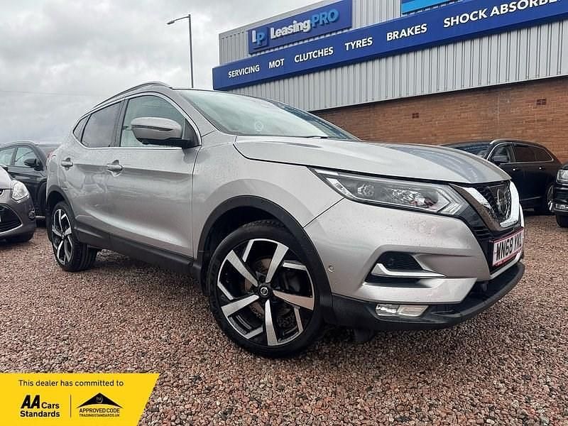 Used Nissan Qashqai Tekna 2018 Silver SUV
