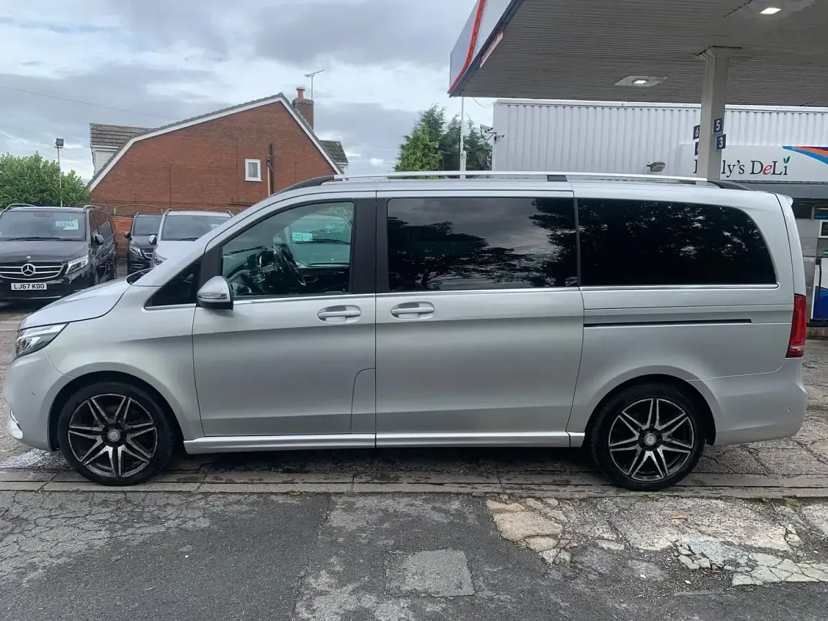 Used Mercedes V250 AMG line 190 HP (139 kW) 2017 Silver MPV