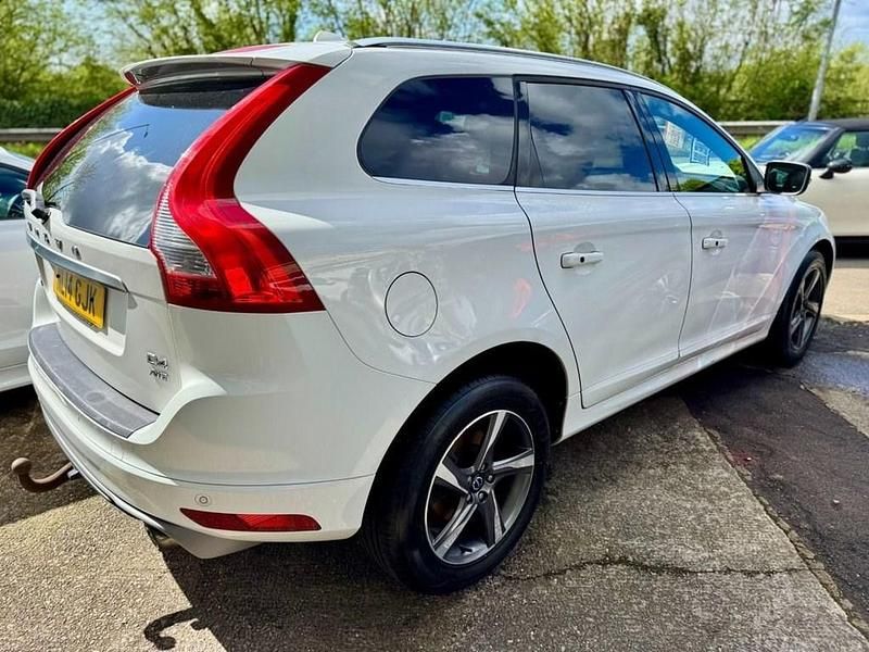 Used Volvo XC60 R-Design 181 HP (133 kW) 2014 White SUV