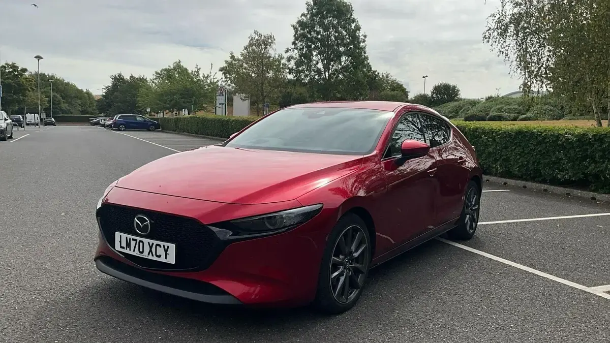 Used Mazda 3 Inclusive 122 HP (89 kW) 2020 Red Hatchback