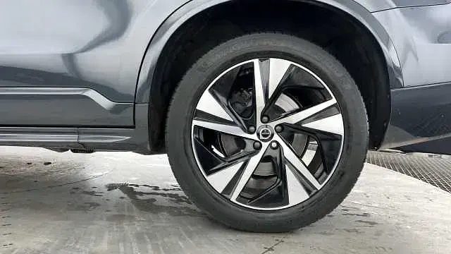 Usado Volvo XC90 R-Design 232 HP (170 kW) 2022 SUV