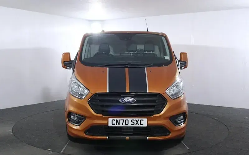 Used Ford Transit Custom Sport 185 HP (136 kW) 2019 Van