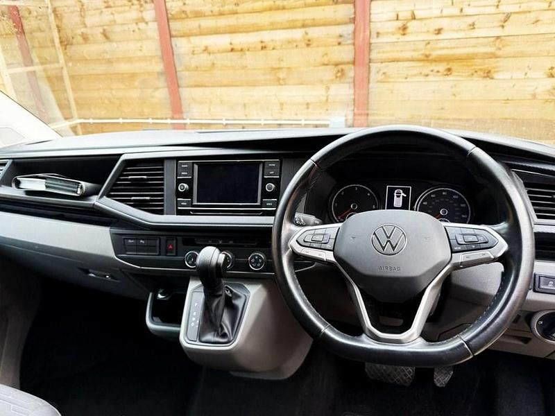 Used VW Transporter 2021 Green Van