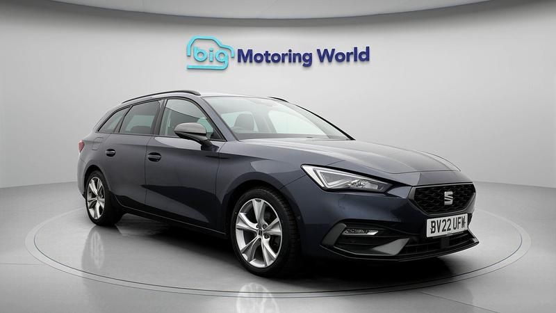 Used 2022 Seat Leon FR | £15,300 (Fair price) - Image 1/4