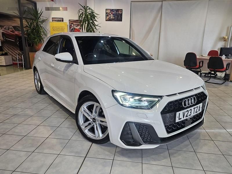 Begagnad Audi A1 S-Line 2023 Vit SUV