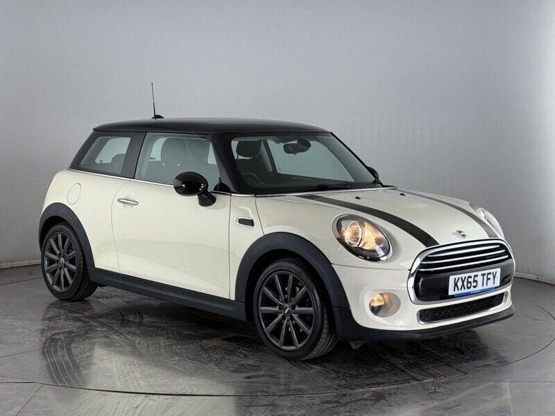 White Used 2015 Mini Cooper Hatch Hatchback | £9,350 (Good price) - Image 1/3