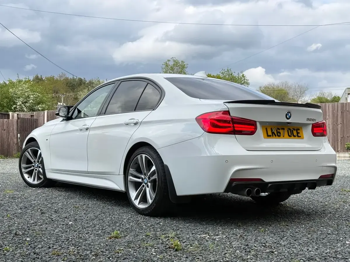 Used BMW 320 M Sport 184 HP (135 kW) 2017 White Sedan