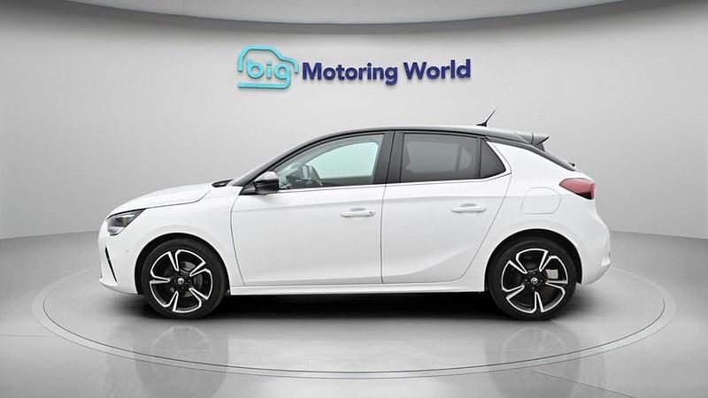 Used Vauxhall Corsa Edition 75 HP (55 kW) 2022 White Hatchback