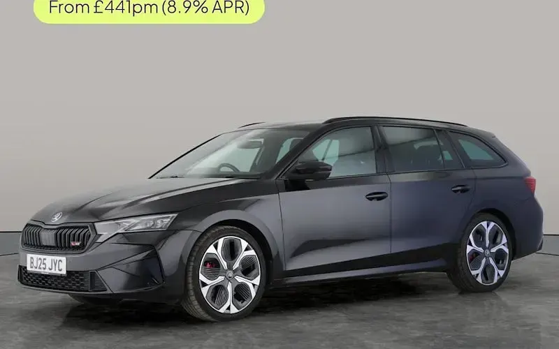Used Skoda Octavia vRS 265 HP (194 kW) 2025 Estate