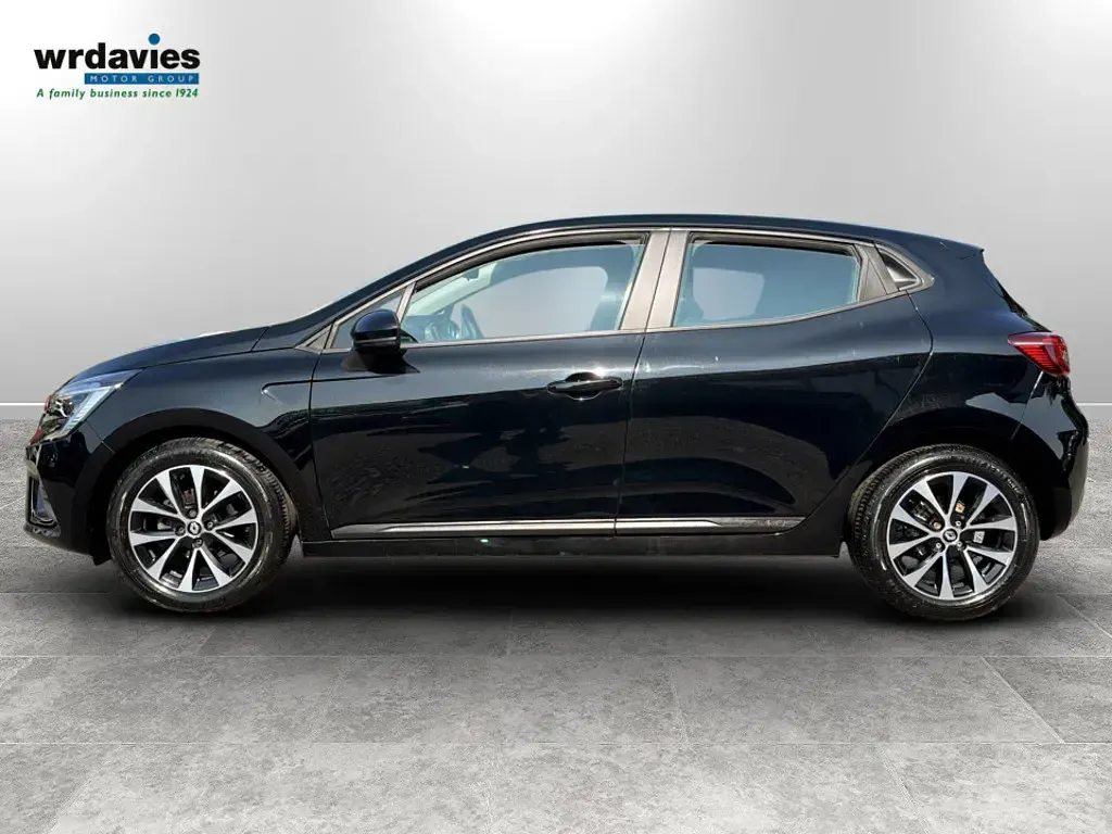 Used Renault Clio Evolution 90 HP (66 kW) 2023 Black Hatchback