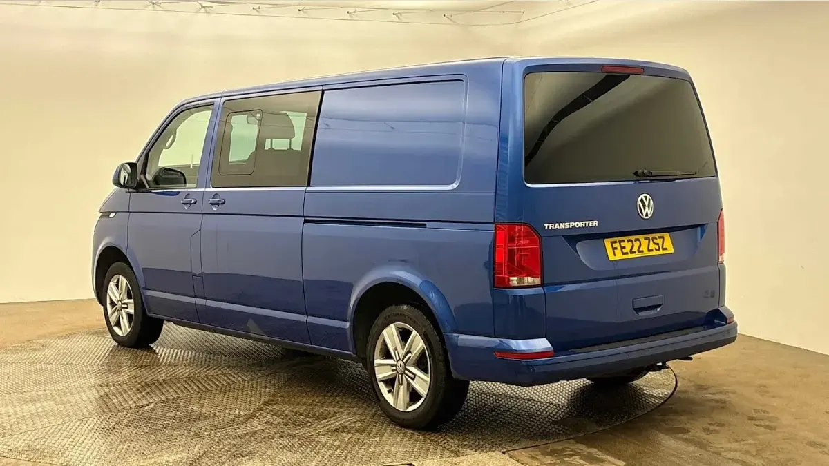 Used VW T6.1 Highline 150 HP (110 kW) 2022 Blue Van